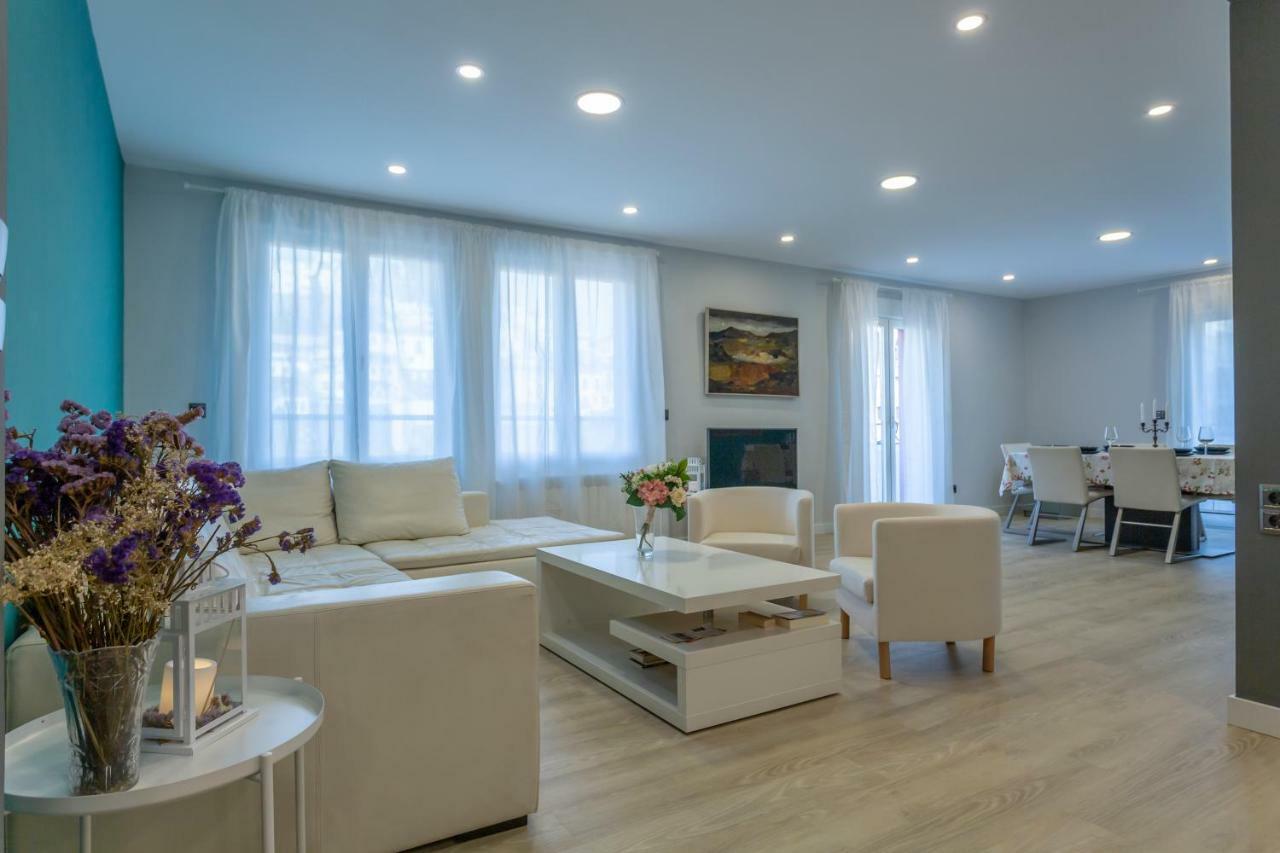 Gran Via Deluxe Lägenhet Granada Exteriör bild