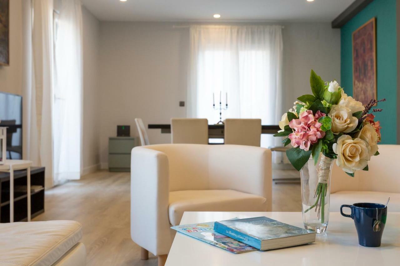 Gran Via Deluxe Lägenhet Granada Exteriör bild
